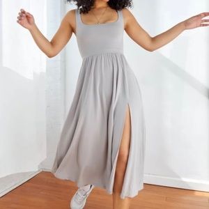 BNWT ARITZIA WILFRED MARKET SLIT MIDI DRESS BASALT GREY XS
